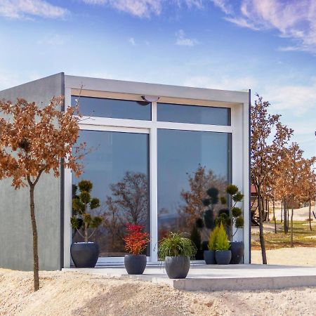 Bungalovi Amfora Ljubuški Exteriör bild